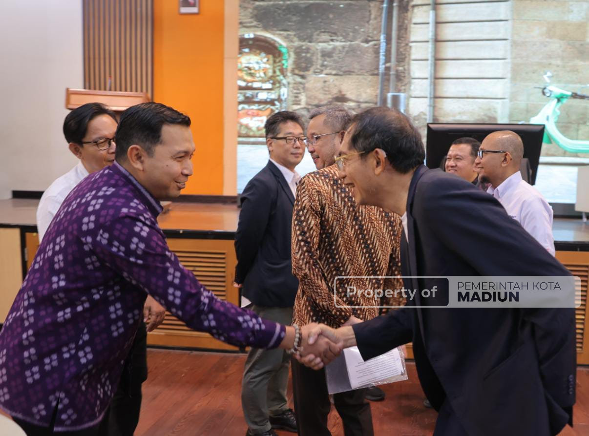 Hadiri Konferensi Internasional ICISS 2025, Wawali Sambut Baik Teknologi AI Untuk Pemerintahan